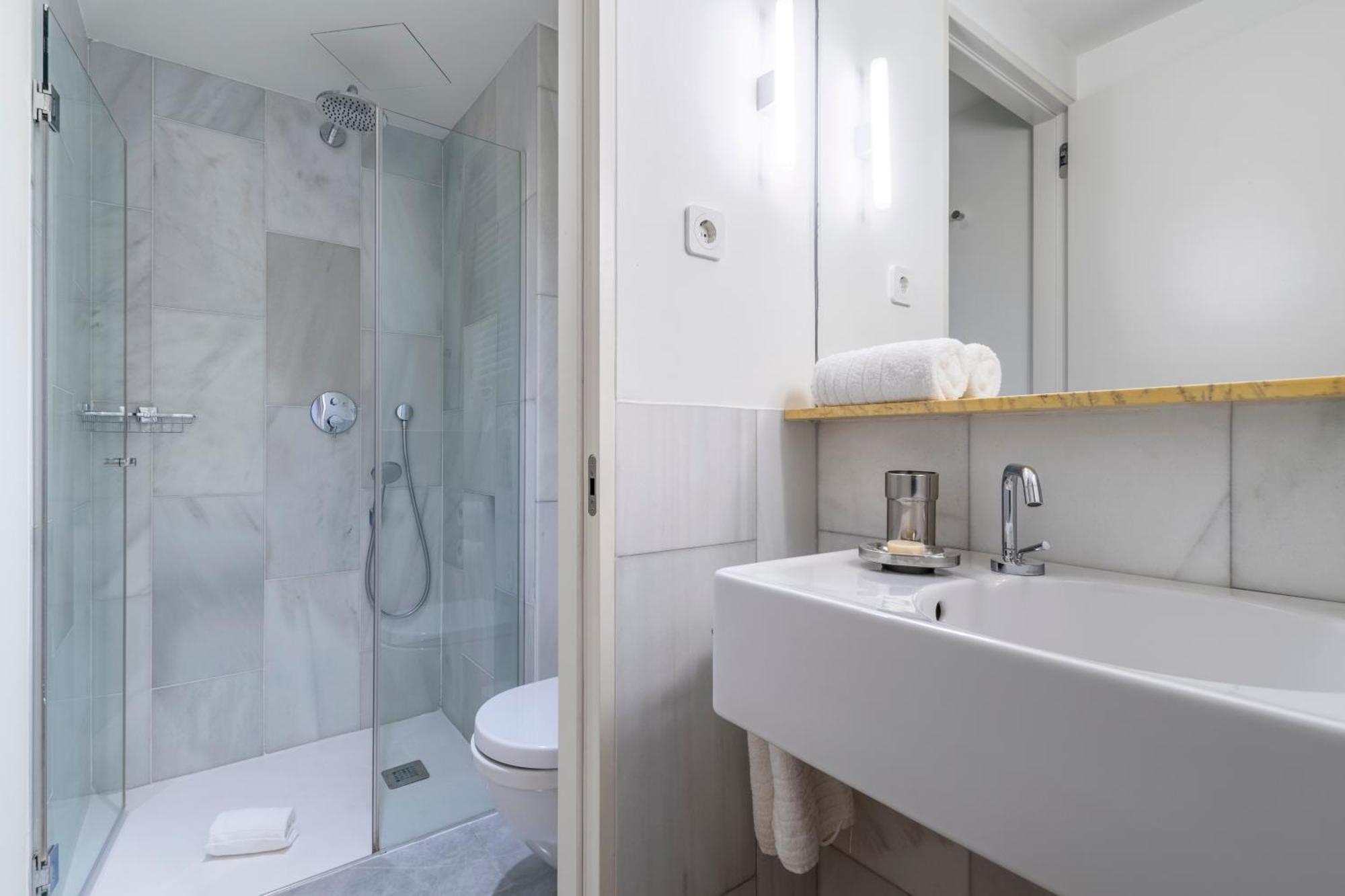 Aspasios City Oasis Apartments Барселона Экстерьер фото